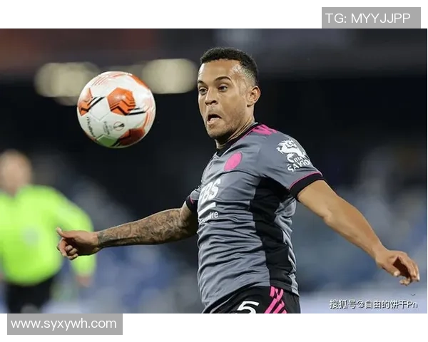 从球场英姿到日常圆润细数那些因足球退役而逐渐发福的知名球星 从球场英姿到日常圆润细数那些因足球退役而逐渐发福的知名球星