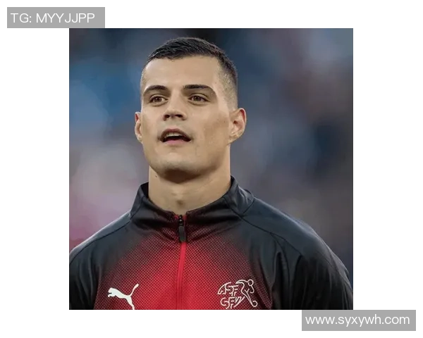 戴发套的韩国足球明星是谁？他的发型背后有哪些故事与意义