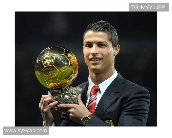 暖心足球球星名字背后的感人故事与无私奉献精神揭秘